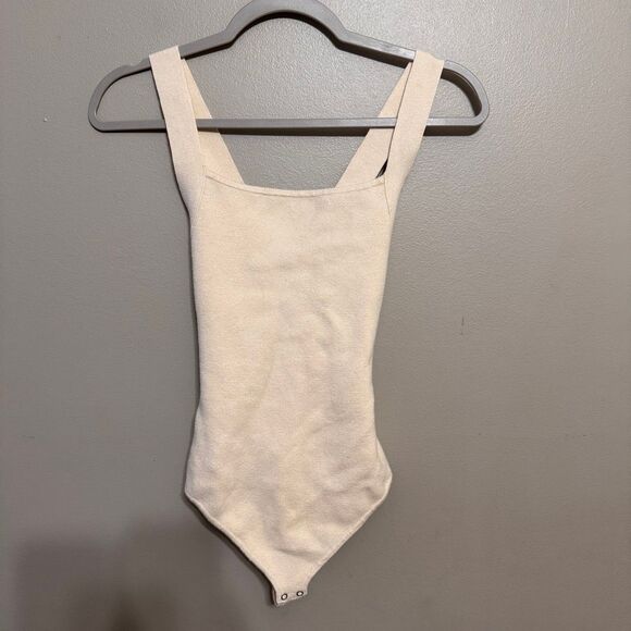 Abercrombie & Fitch women’s cream bodysuit size small - Picture 1 of 6